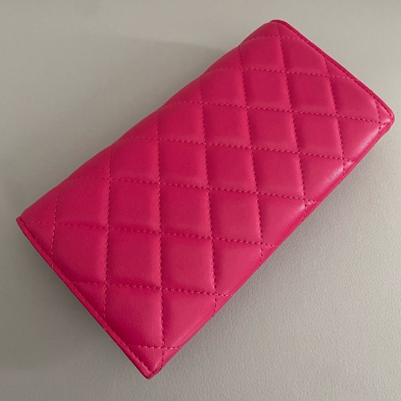 Authentic Chanel pink long wallet - Picture 2 of 13